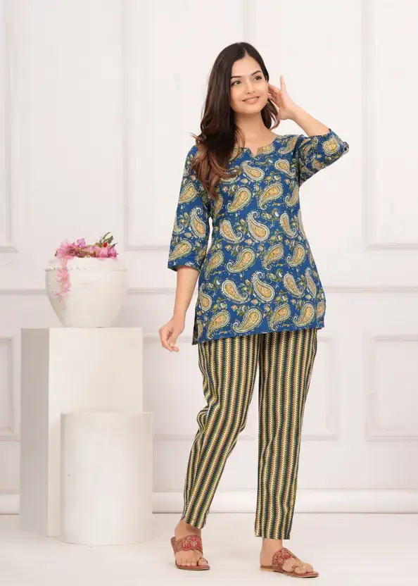 printed tunics or tops