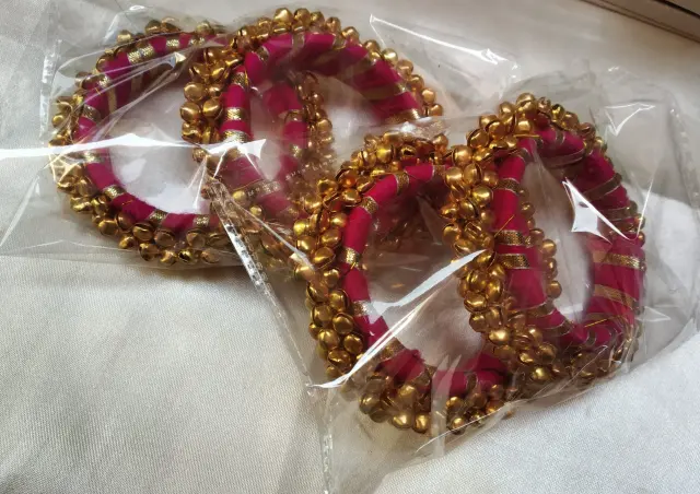 Pink ghungroo bangle