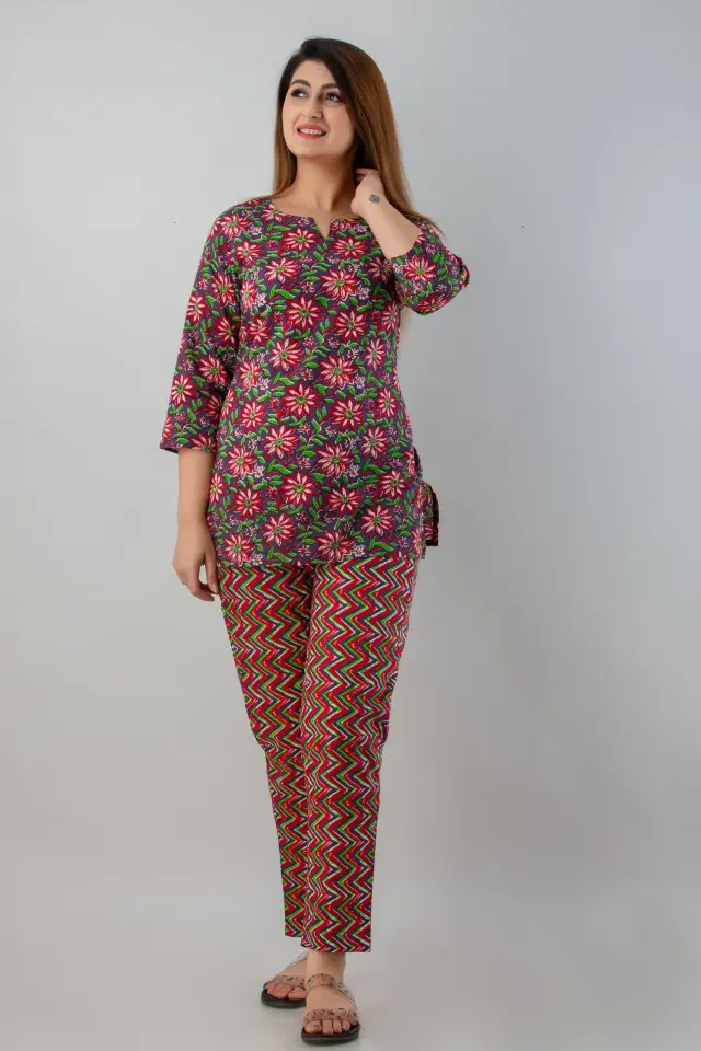 Cotton Printed Flower Green- Red Night Suit