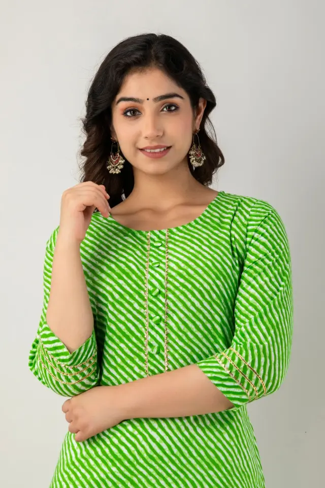 Green Leheriya kurti