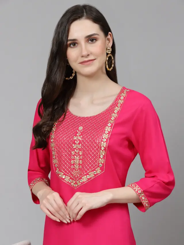 Women Embroidered Viscose Rayon Straight Pink Kurta