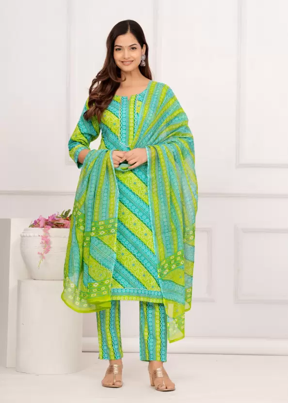 Women Pure Cotton Green Kurta Pant Dupatta Set