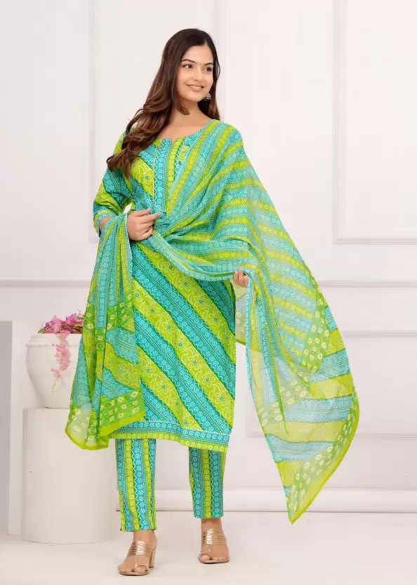 Women Pure Cotton Green Kurta Pant Dupatta Set