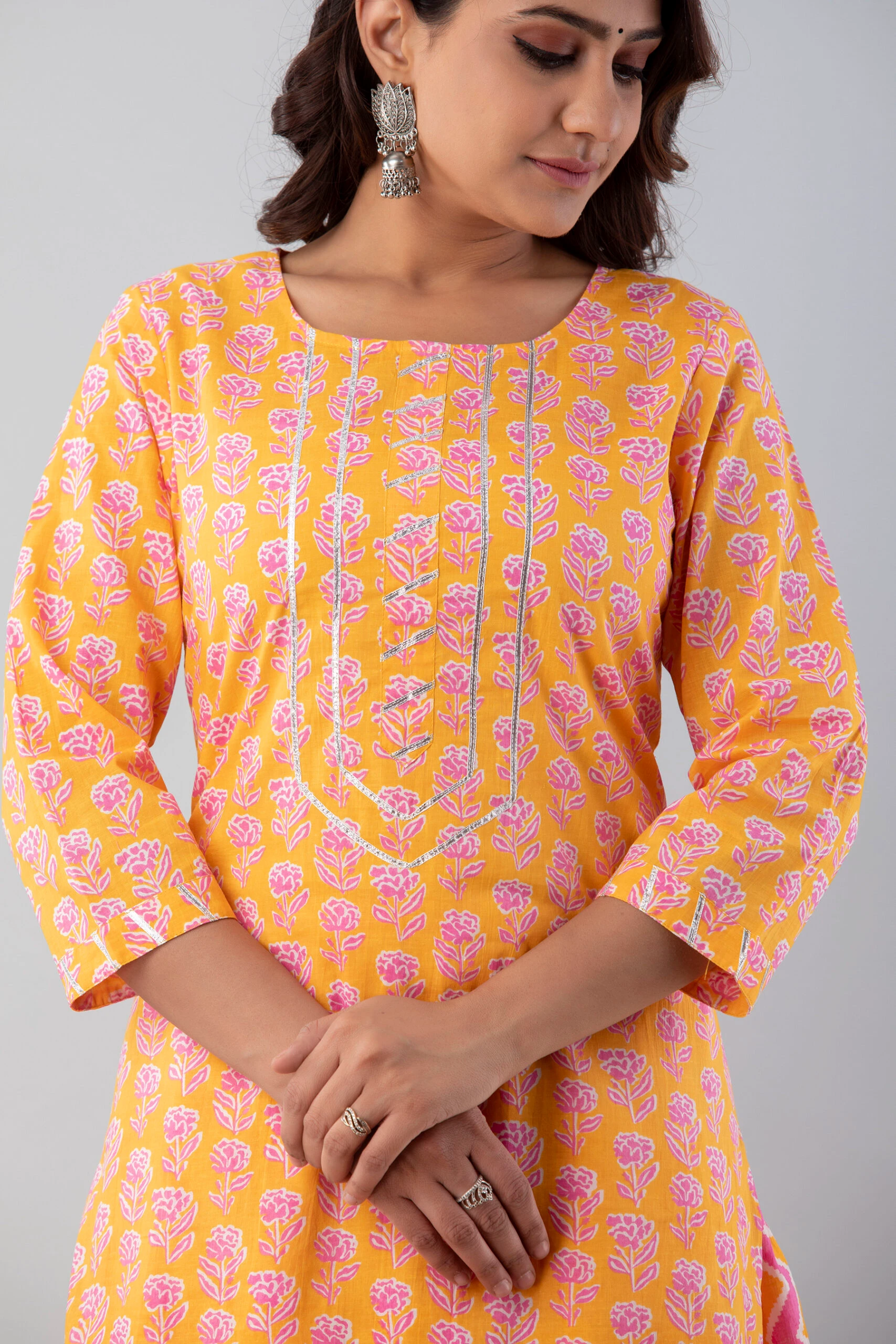 Yellow Mirrorwork Lehanga Skirt with Embellished belt | Twenty Nine –  29india