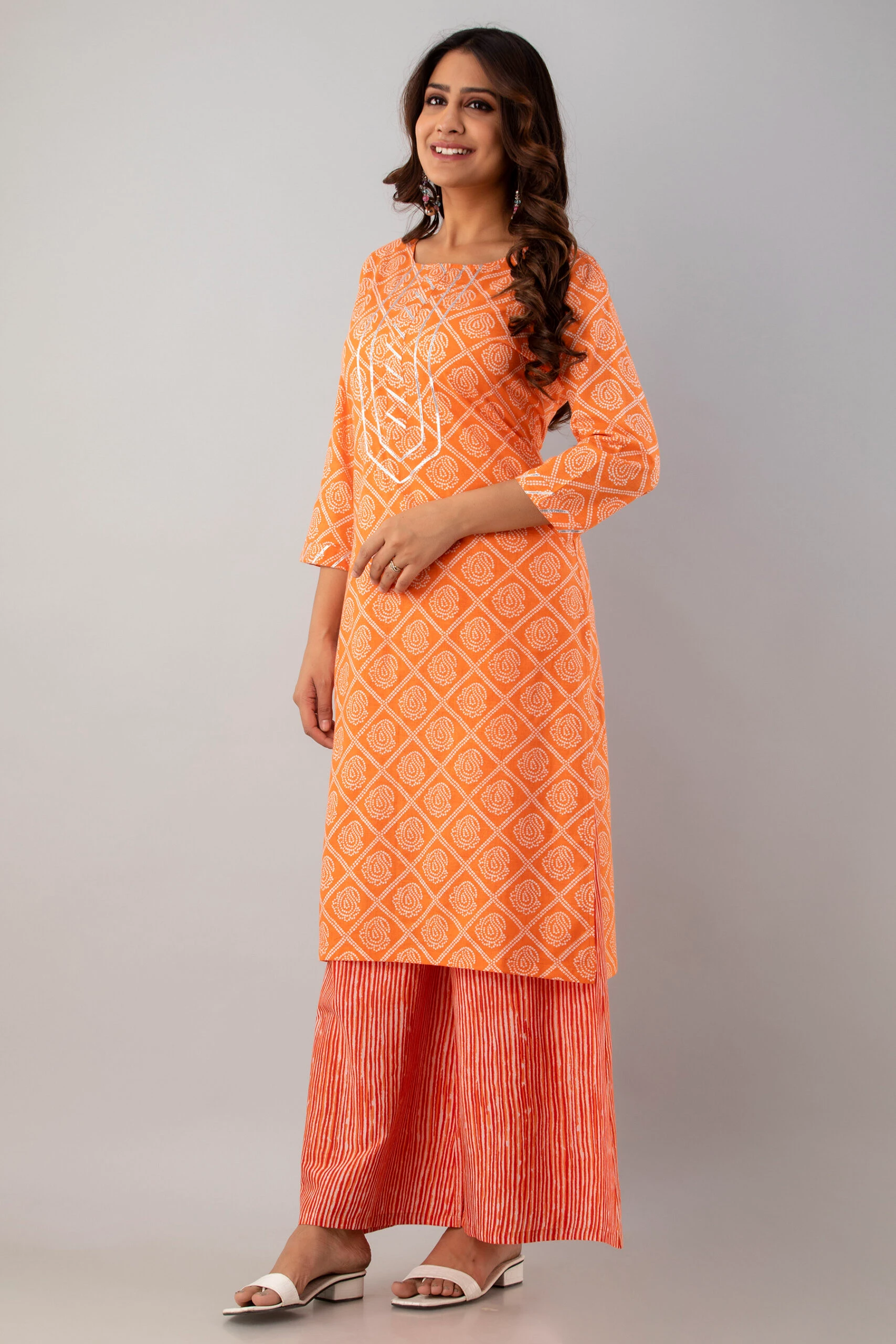 This three piece set includes kurta, palazzo pants and dupatta. Kurti  Description - Orange lon… | Stylish dresses, Stylish dresses for girls,  Indian fashion dresses